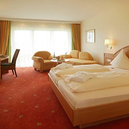 Schwarzwald Sonnenhof Hotel เชิมแบร์ก ภายนอก รูปภาพ