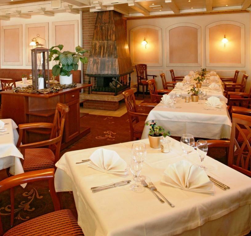 Schwarzwald Sonnenhof Hotel เชิมแบร์ก ภายนอก รูปภาพ